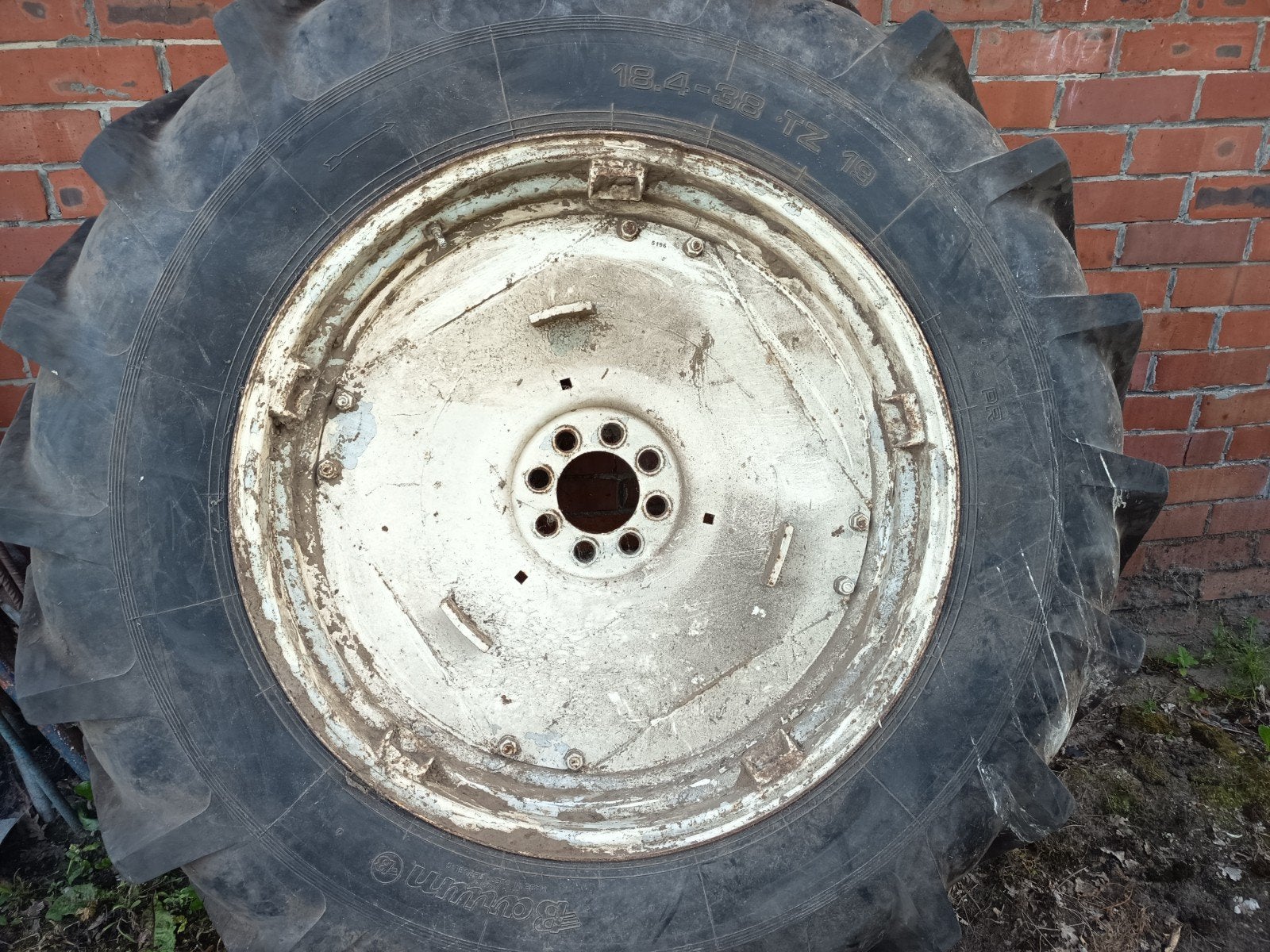 2 banden op velg Ford 18.4-38, Zakelijke goederen, Landbouw | Onderdelen | Banden, Velgen en Assen, Ophalen