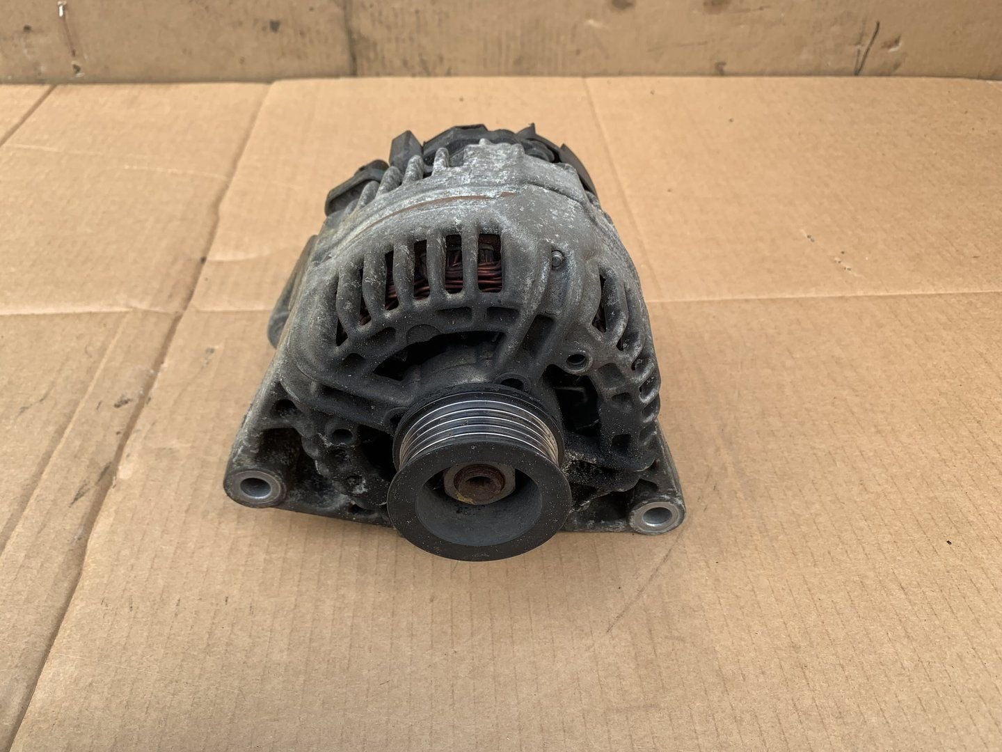 dynamo opel corsa D 1.2 en 1.4 13222930 2006 tot 2014, -, Opel, Utilisé, -