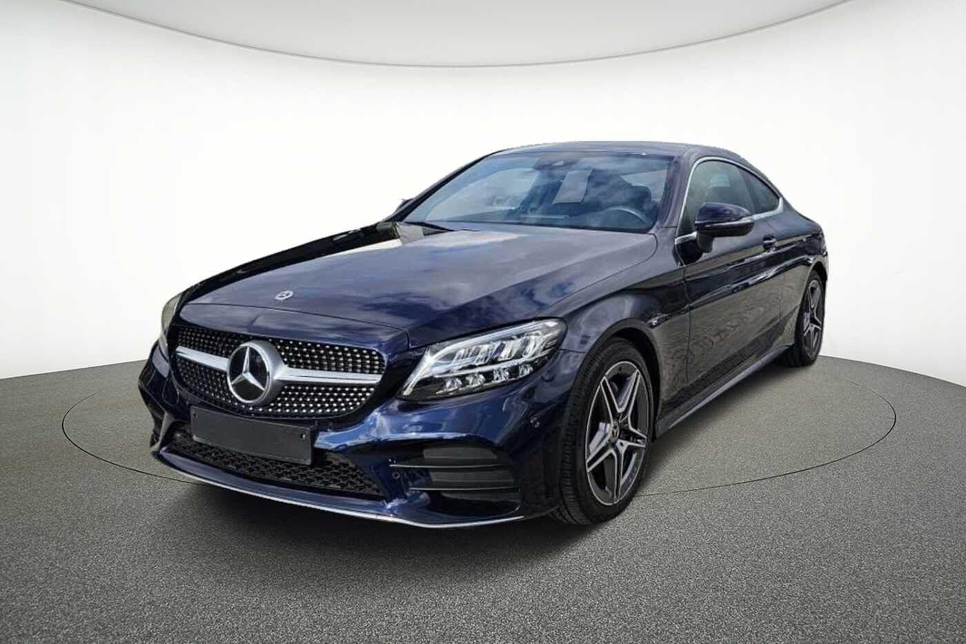 Mercedes-Benz C-Klasse 200 Coupé AMG LINE, Auto's, Automaat, 4 zetels, Gebruikt, 4 cilinders