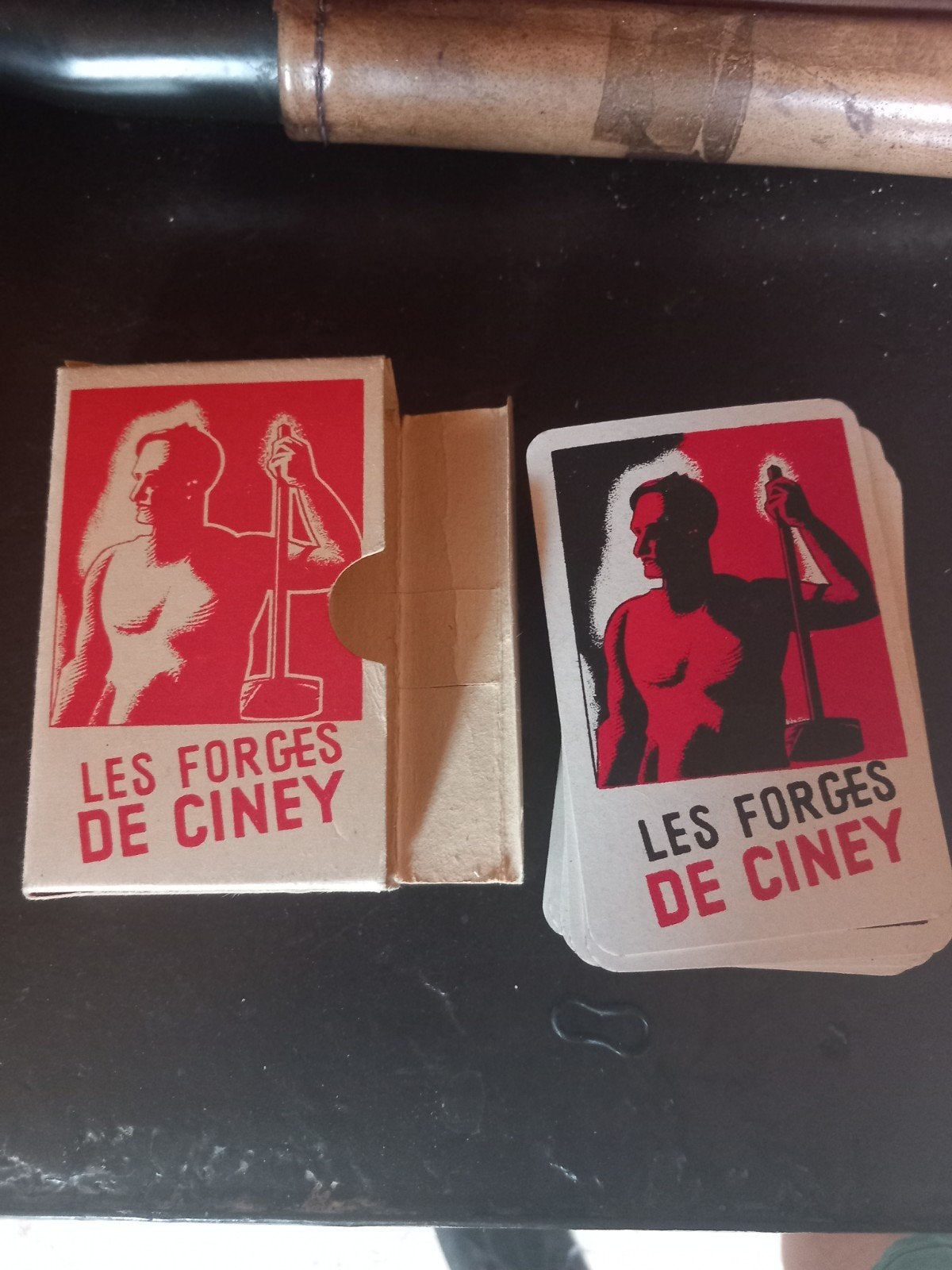cartes à jouer art déco Les forges de Ciney 52 pièces, Collections, Collections Autre, Enlèvement ou Envoi