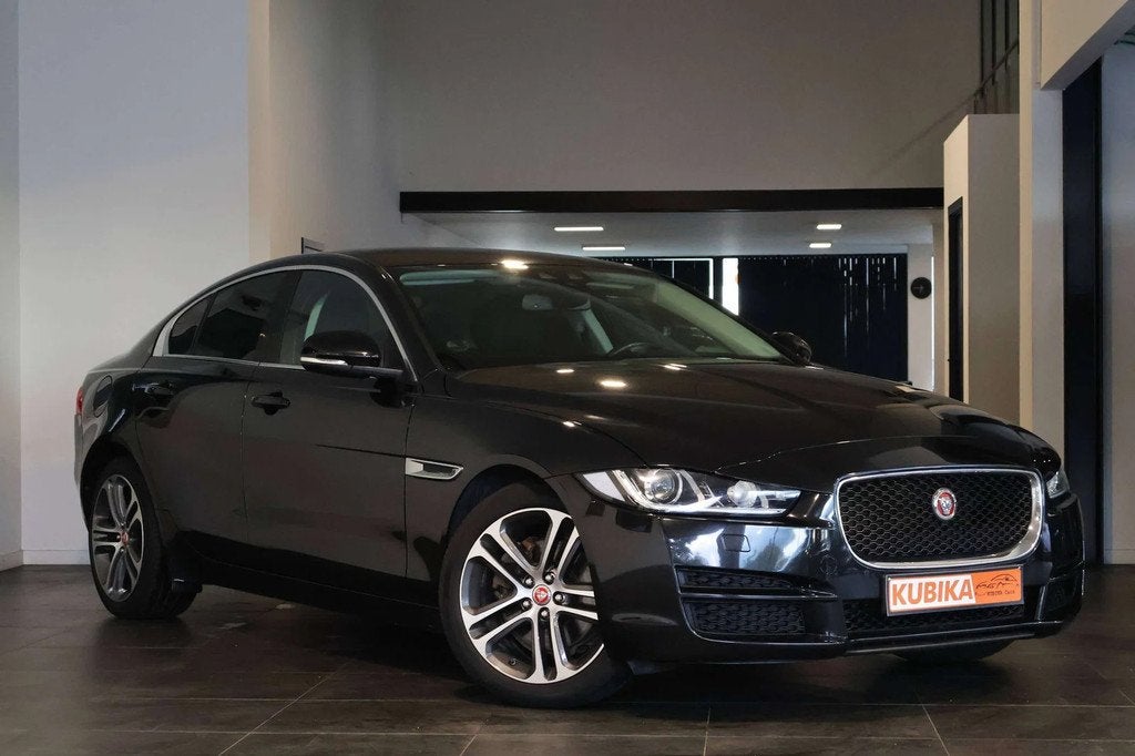 Jaguar XE XE 2.0 D Prestige LijnA Keyless LED Cam Garantie *, Autos, Cuir, Achat, Entreprise, 179 ch