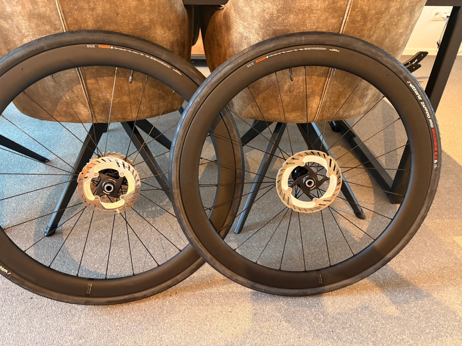Shimano C46 Carbon Wielen disc HG Shimano, Fietsen en Brommers, Ophalen, Zo goed als nieuw