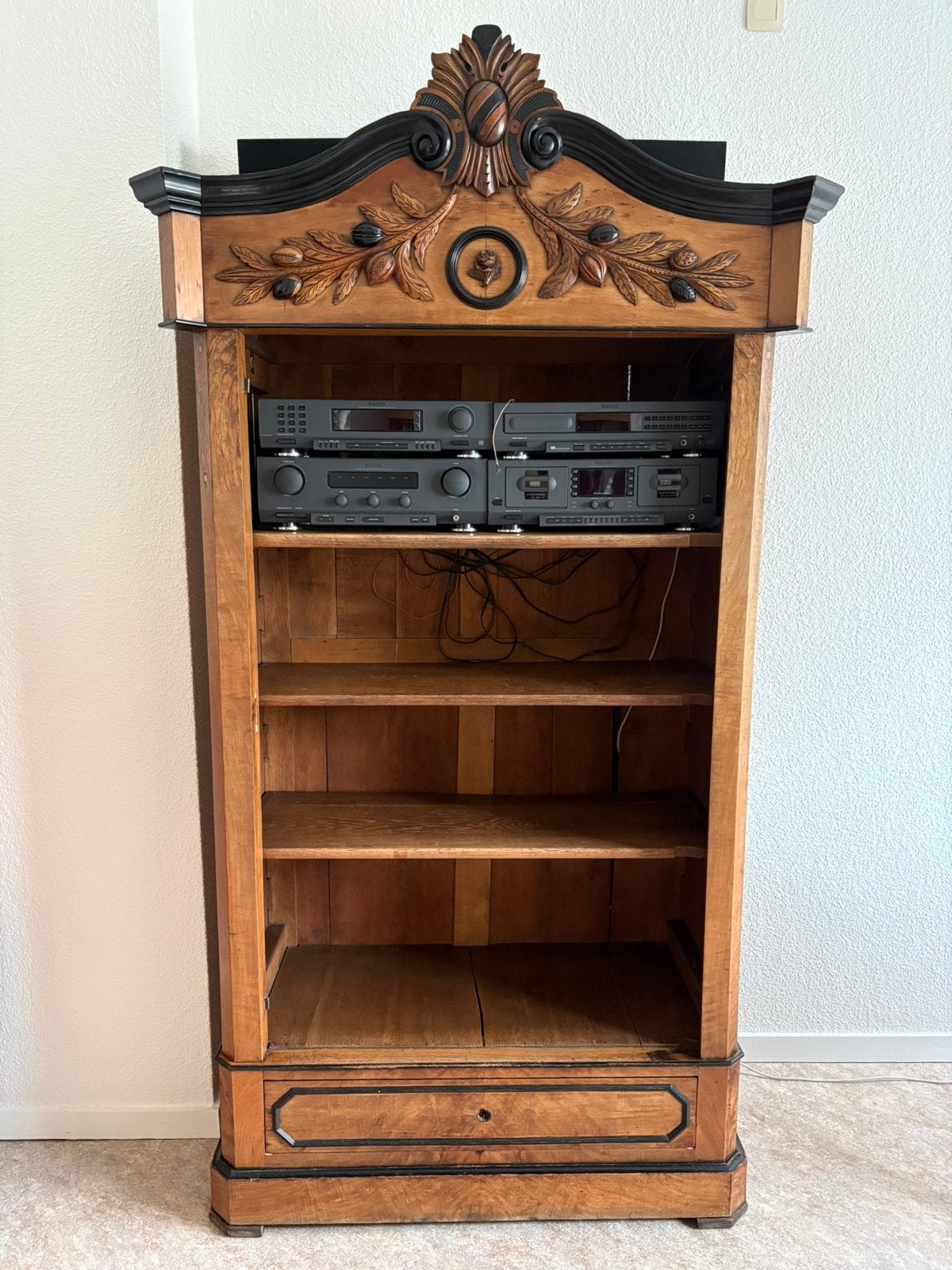 Cabinet breton, Enlèvement