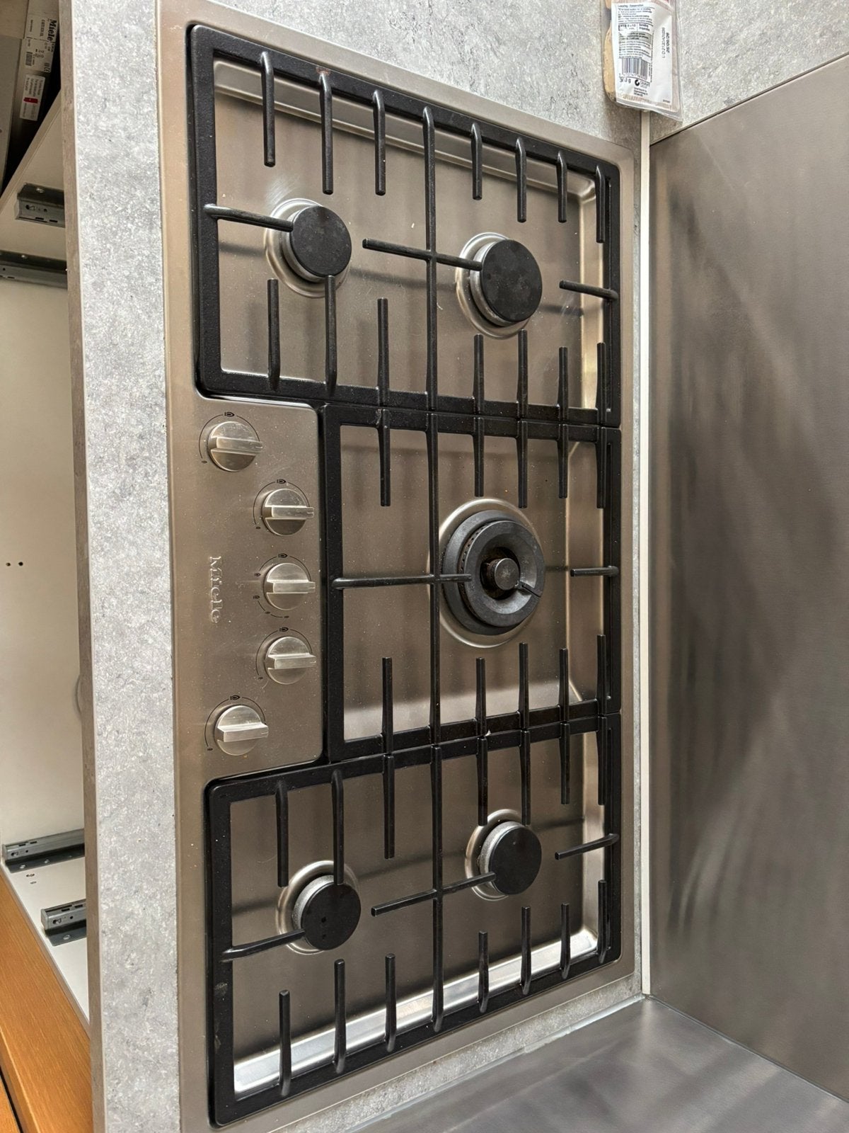 Feu à gaz Miele 89 x 51 cm : fonctionne parfaitement, Electroménager, Enlèvement, Utilisé, Gaz