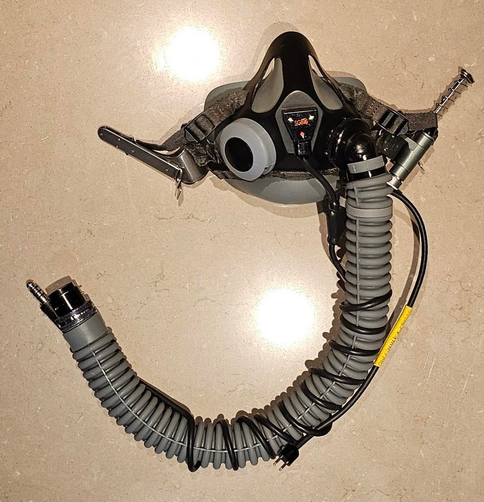 Masque à oxygène MBU-20 WEA de l'armée de l'air allemande, Envoi, Utilisé