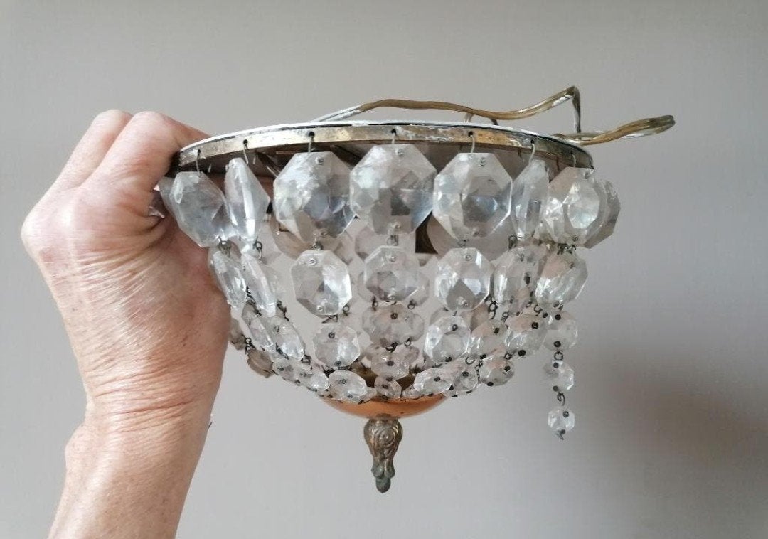 Mooie kristallen plafondlamp met echt glas.

Diameter 19 cm, Ophalen of Verzenden