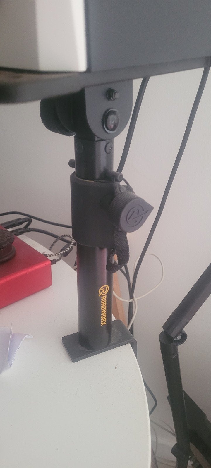 Dynaudio Lyd-5 enceintes studio, Enlèvement