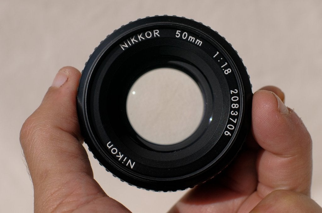 Nikkor 50 mm 1:1,8 AI-S, Enlèvement ou Envoi, Mise au point manuelle, Lentille standard, Nikon