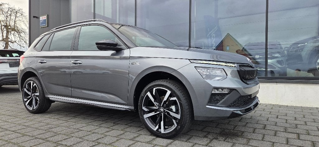 Skoda Kamiq TSI 116 MonteC Panormisch dak Matrix Kam*NIEUW*, Autos, Skoda, Argent ou Gris, Achat, Euro 6, Entreprise