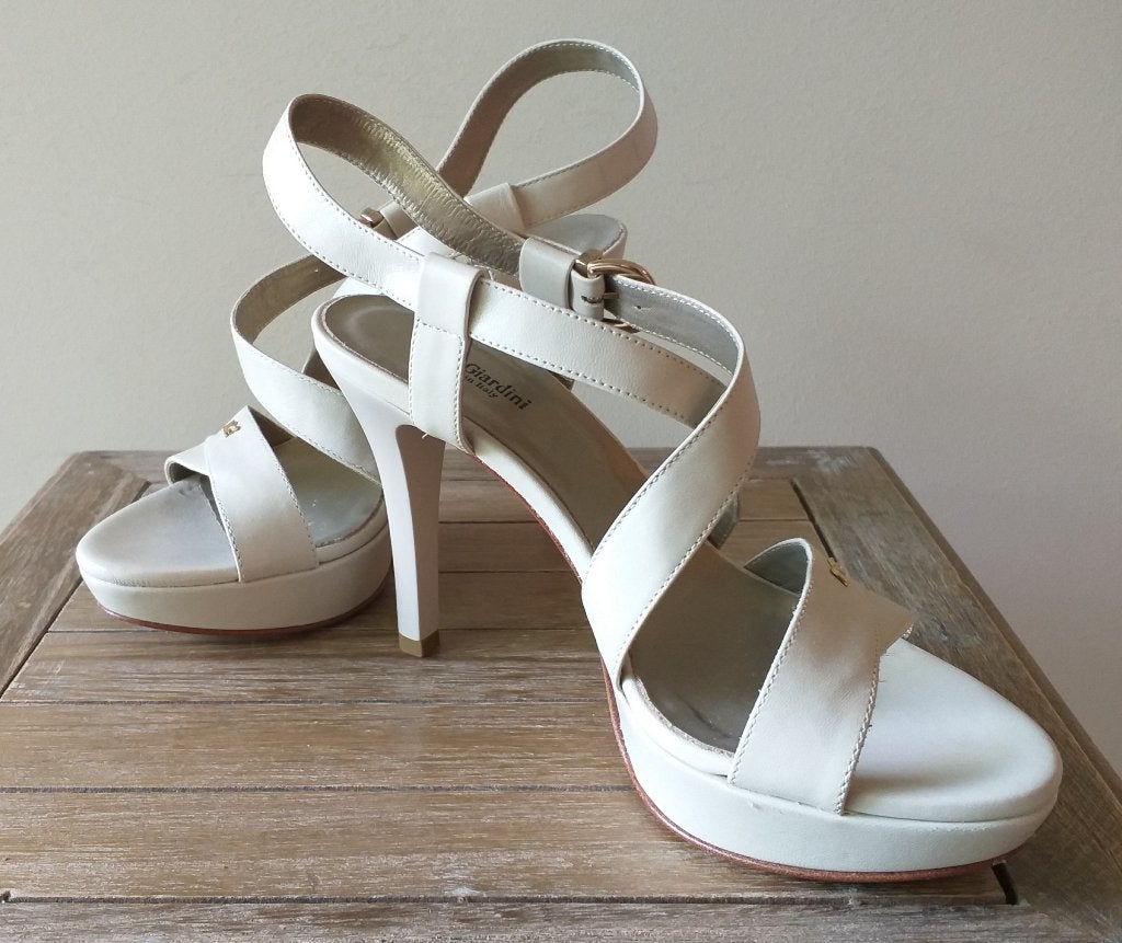Nero Giardini gala damesschoenen, Kleding | Dames, Schoenen, Ophalen, Overige kleuren, Zo goed als nieuw, Schoenen met hoge hakken