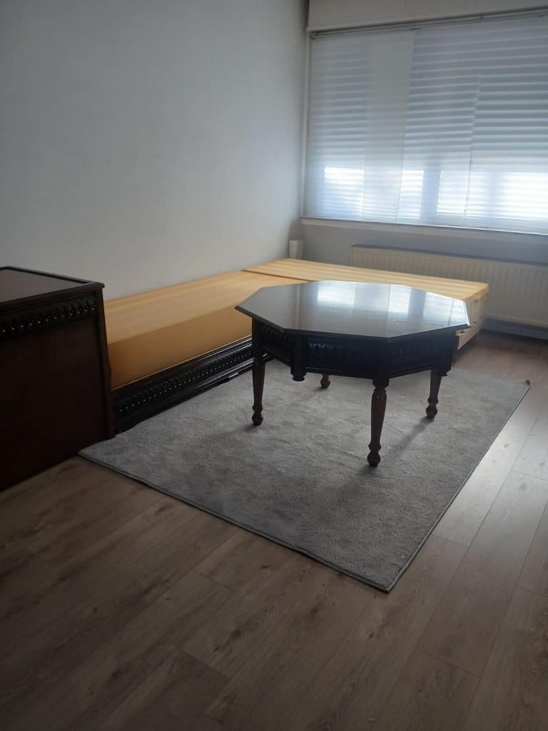 Chaise d'angle marocaine en bon état, Maison & Meubles, Canapés | Coins salons complets, Comme neuf, Autres matériaux, Enlèvement