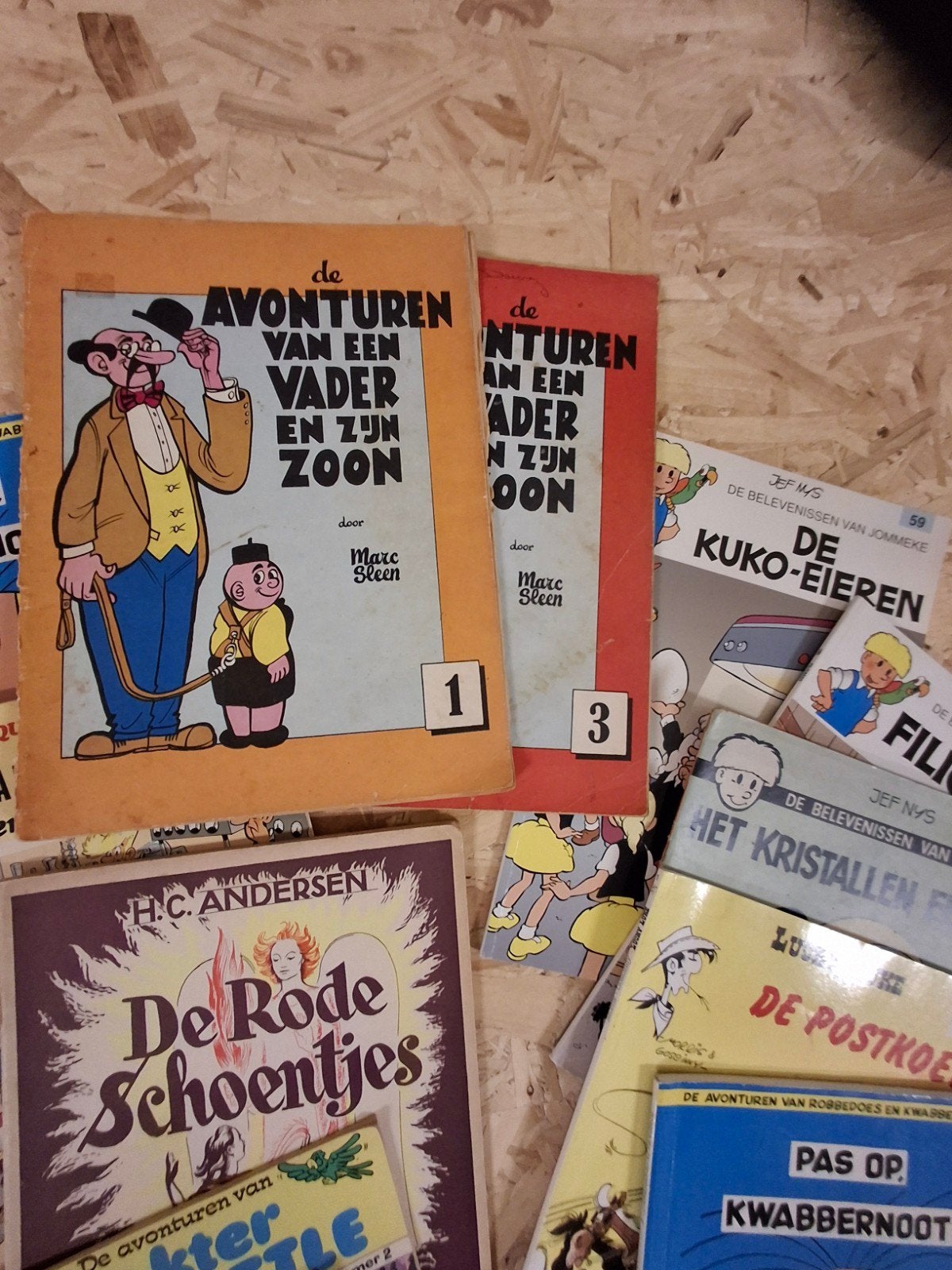 stapel vintage stripverhalen, Boeken, Ophalen
