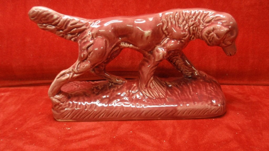 Art Deco keramiek beeldje jachthond gemerkt, Antiek en Kunst, Ophalen of Verzenden