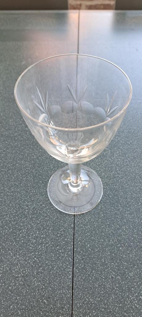 12 Verres Anciens Doyen modèle Triomphe, Antiquités & Art, Antiquités | Verre & Cristal, Enlèvement