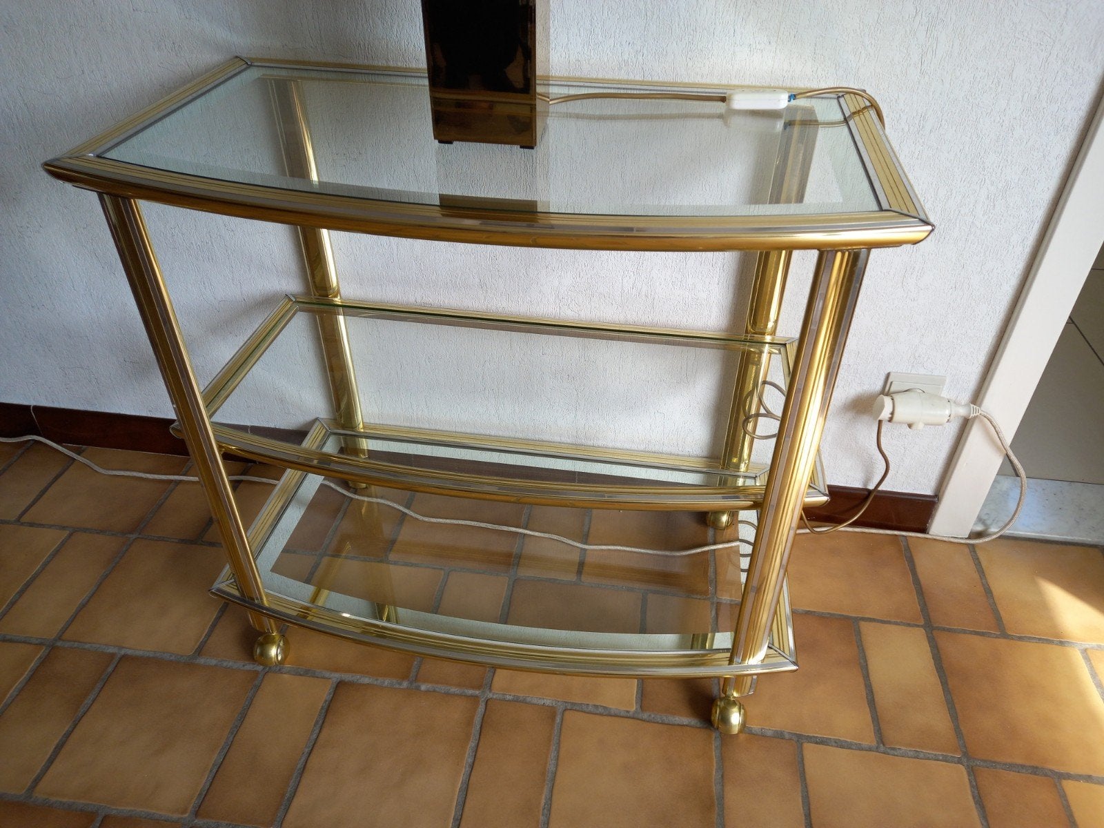 Glazen tafel, glazen open kast, kleine vitrine kast, Huis en Inrichting, Kasten | Vitrinekasten, Ophalen, Gebruikt, 50 tot 100 cm