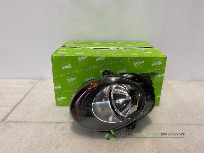 Phare droit d'un Mini Clubman, -, 3 mois de garantie, -, -