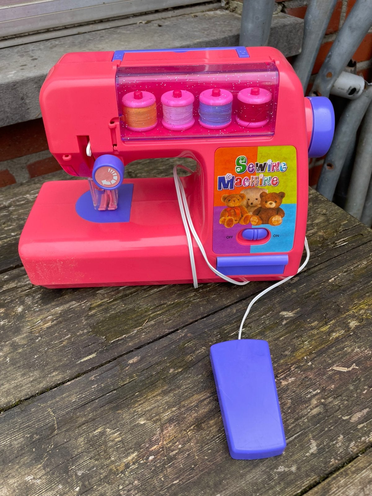Naaimachine voor kinderen, Enlèvement, Comme neuf