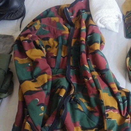 Lot militair militaria ABL  2000, Collections, Objets militaires | Général, Enlèvement ou Envoi