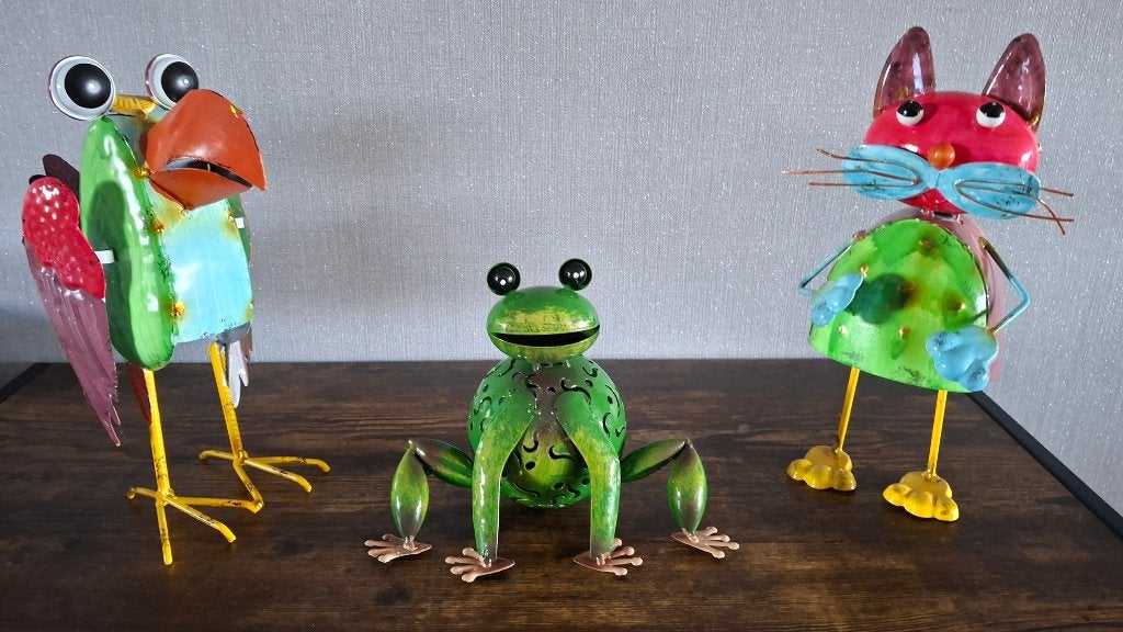 3 Beelden in metaal, Ophalen, Metaal