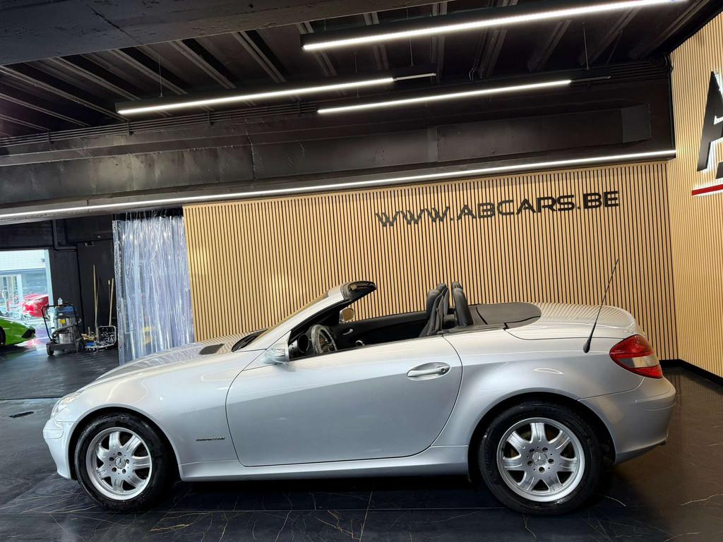 Mercedes-Benz SLK SLK200 Kompressor * GARANTIE 12 MOIS *, Auto's, Mercedes-Benz, Gebruikt, Zwart, 4 cilinders, Cabriolet