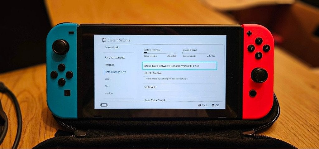 Nintendo Switch (LCD scherm) + 256GB SanDisk Extreme microSD, Ophalen, Gebruikt, Met 1 controller, Switch 2019 Upgrade