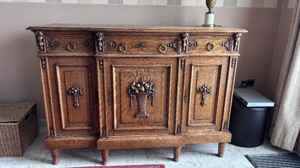 Mooie massieven eiken buffetkast/dressoir, Ophalen