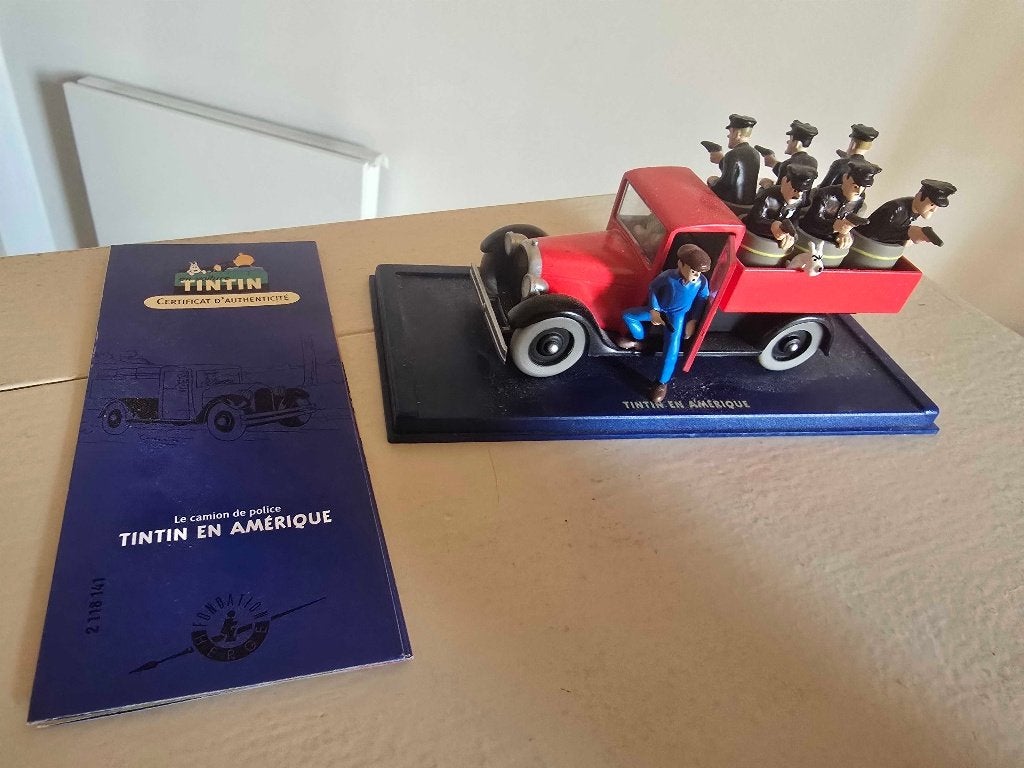 Tintin Kuifje Herge - Camion de Police, Tintin en Amérique, Ophalen of Verzenden, Kuifje, Zo goed als nieuw, Beeldje of Figuurtje