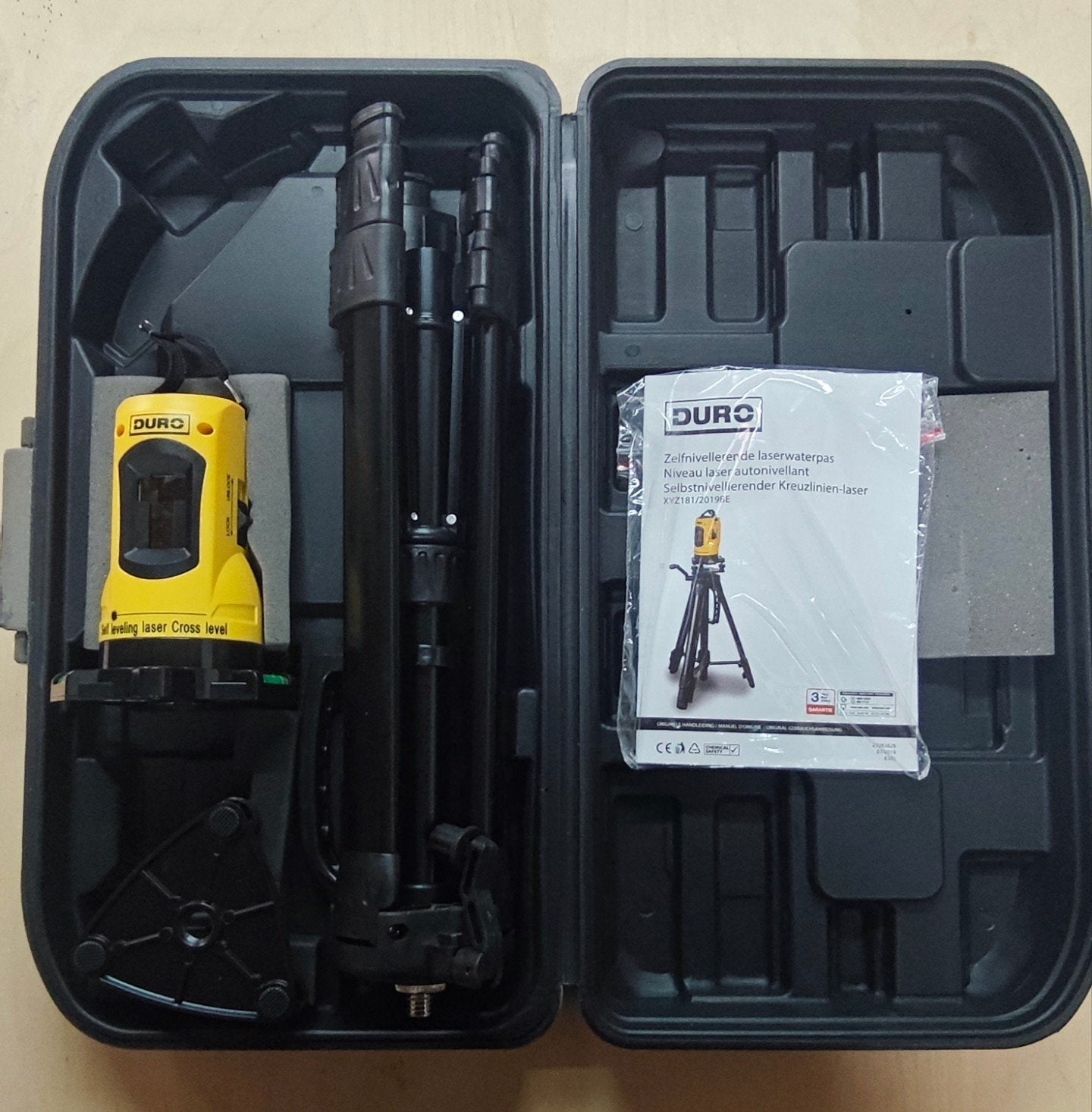 DURO Kruislijnlaser Zelfnivelleren 360 + Statief & Koffer, Doe-het-zelf en Bouw, Ophalen, Zo goed als nieuw