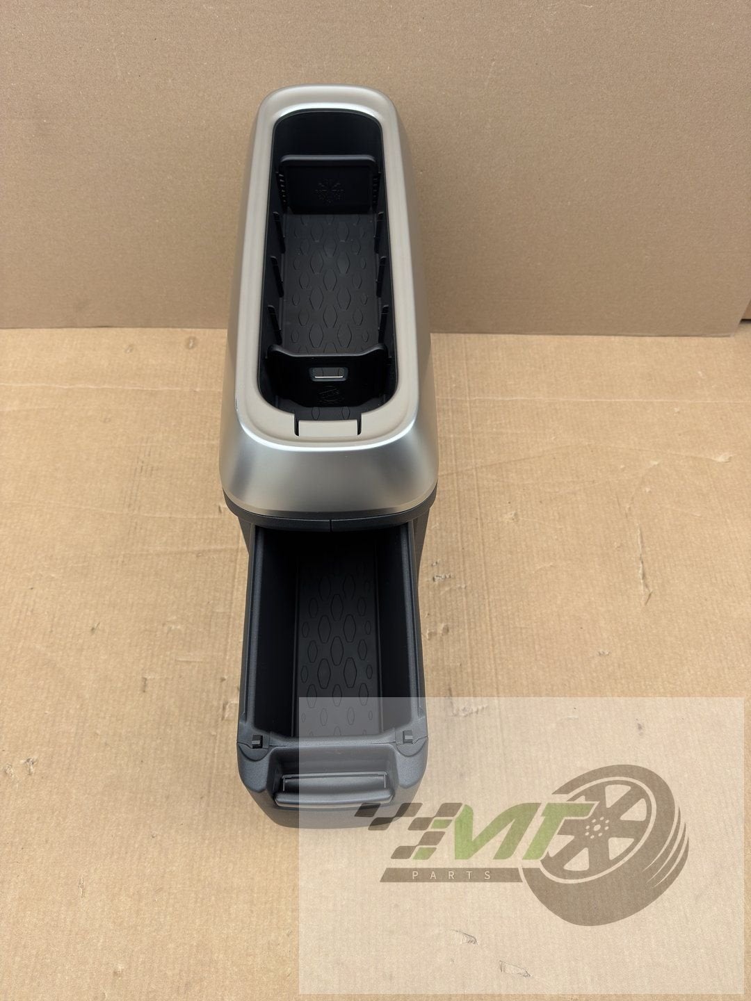 Originele Vw ID.Buzz ID BUZZ middenconsole 1T3863241C, - kundenbetreuung@volkswagen.de, Enlèvement ou Envoi, Volkswagen, Origine de la pièce connue