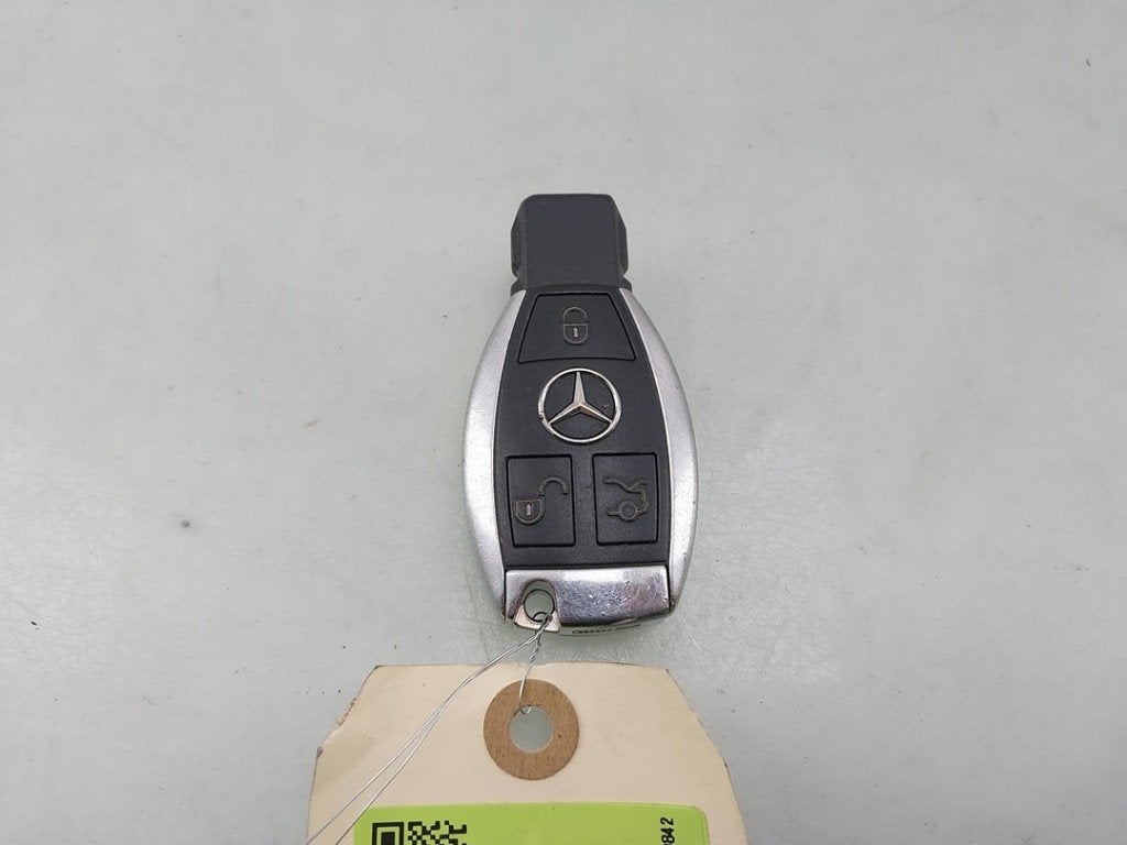 CLE Mercedes-Benz GLA (156.9) (|A2229051910|A2229055008|), Autos : Pièces & Accessoires, Mercedes-Benz, Utilisé, Dialog.mb@mercedes-benz.com