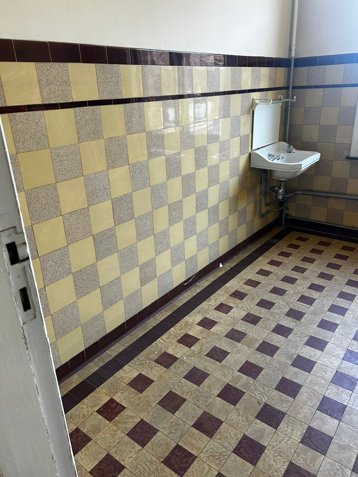 lot d ancien carrelage en céramique px 20eur le m2, Enlèvement ou Envoi, Comme neuf
