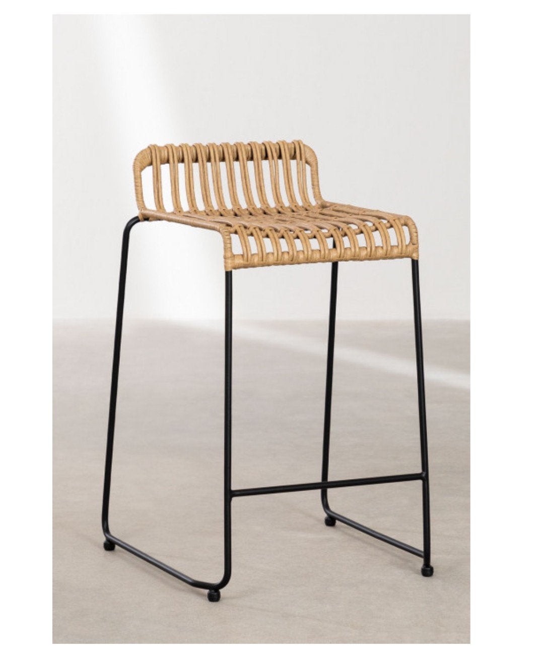 [Séparé ou lot] 2 Tabourets haut 65cm rotin/noir + table bar, Maison & Meubles, Avec repose-pieds, 2 tabourets, Synthétique, Comme neuf