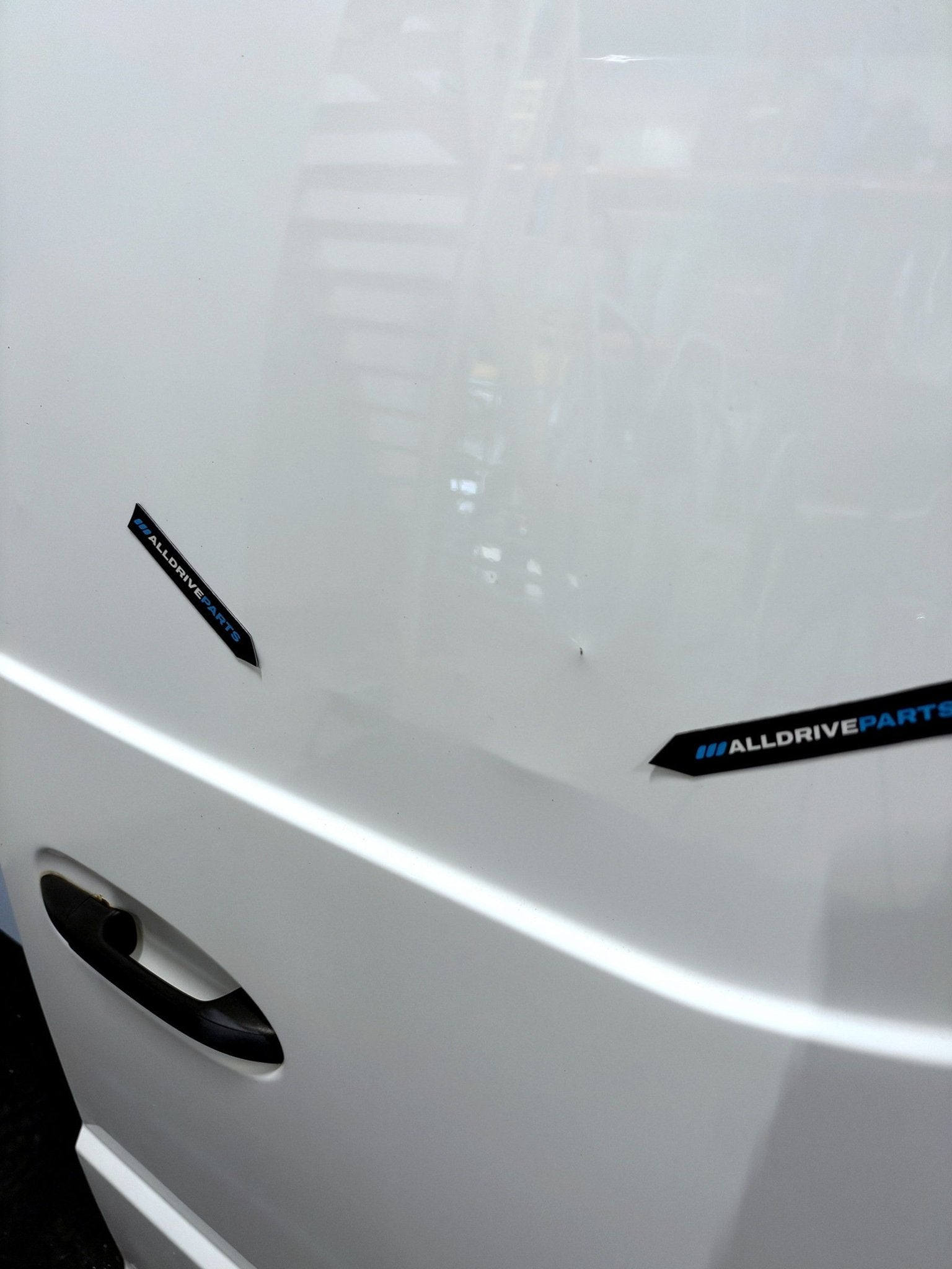Mercedes Vito W447 porte arrière droite blanche 9147 A447740, Arrière, -, Haillon arrière, Utilisé