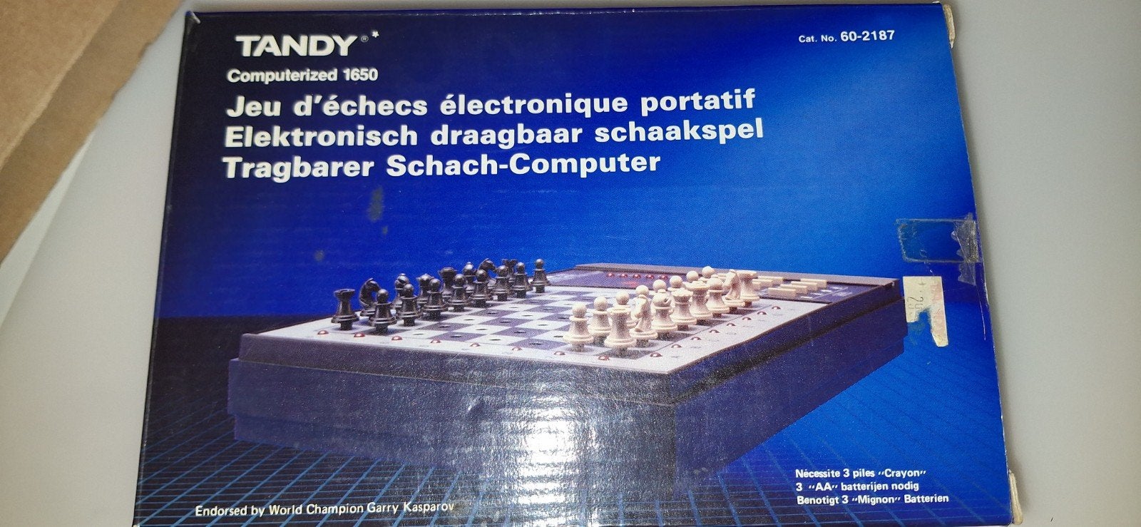 Vintage Tandy schaakcomputer, Ophalen