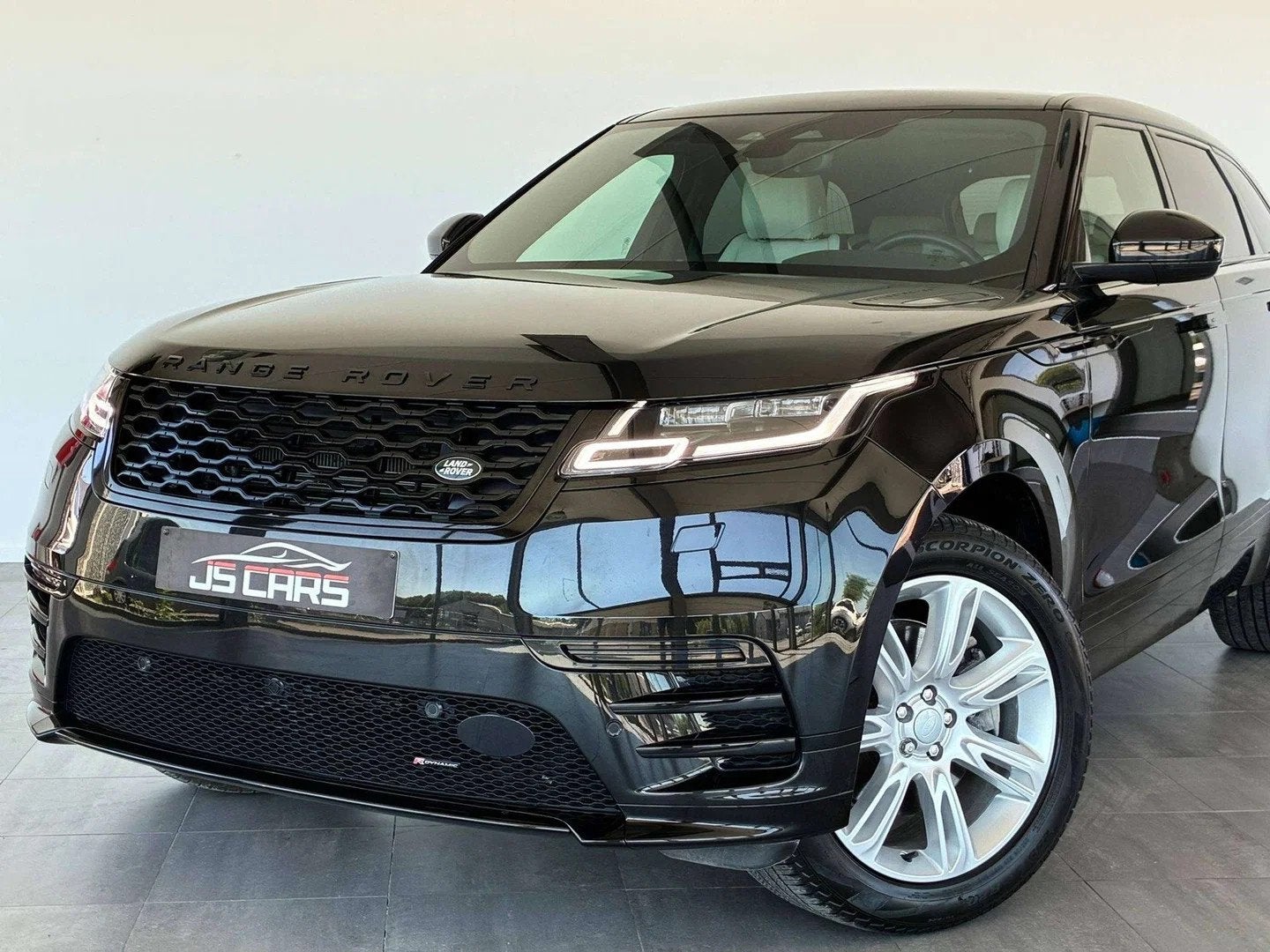 Land Rover Range Rover Velar 2.0 Turbo R-Dynamic COCKPIT-T.P, Auto's, Land Rover, Automaat, Gebruikt, 4 cilinders, Range Rover Velar