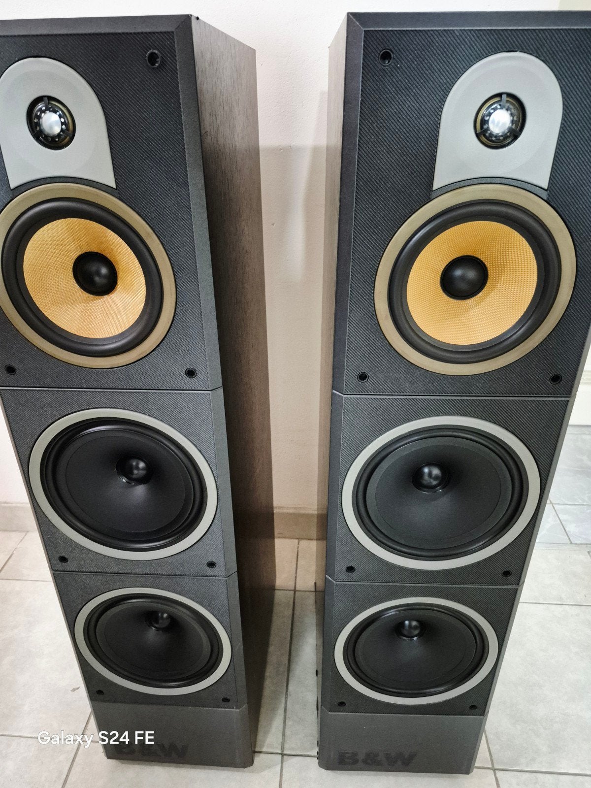 Bowers wilkins dm 640