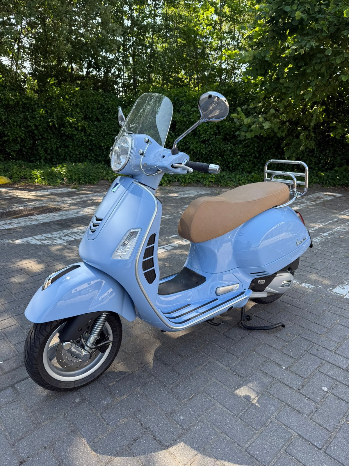 Vespa GTS 125 slechts 2616 km !!, Scooter, Gebruikt, Particulier, 11 kW of minder