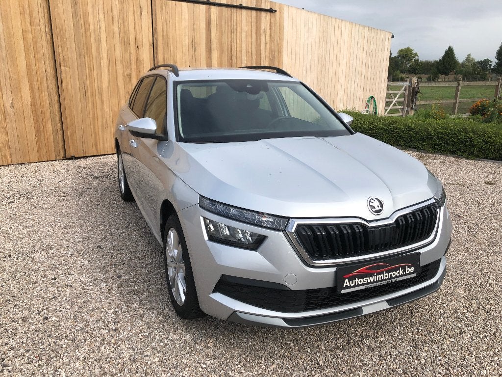 Skoda kamiq ultimate carplay automaat camera, Autos, Argent ou Gris, Achat, Entreprise, Entretenue par le concessionnaire