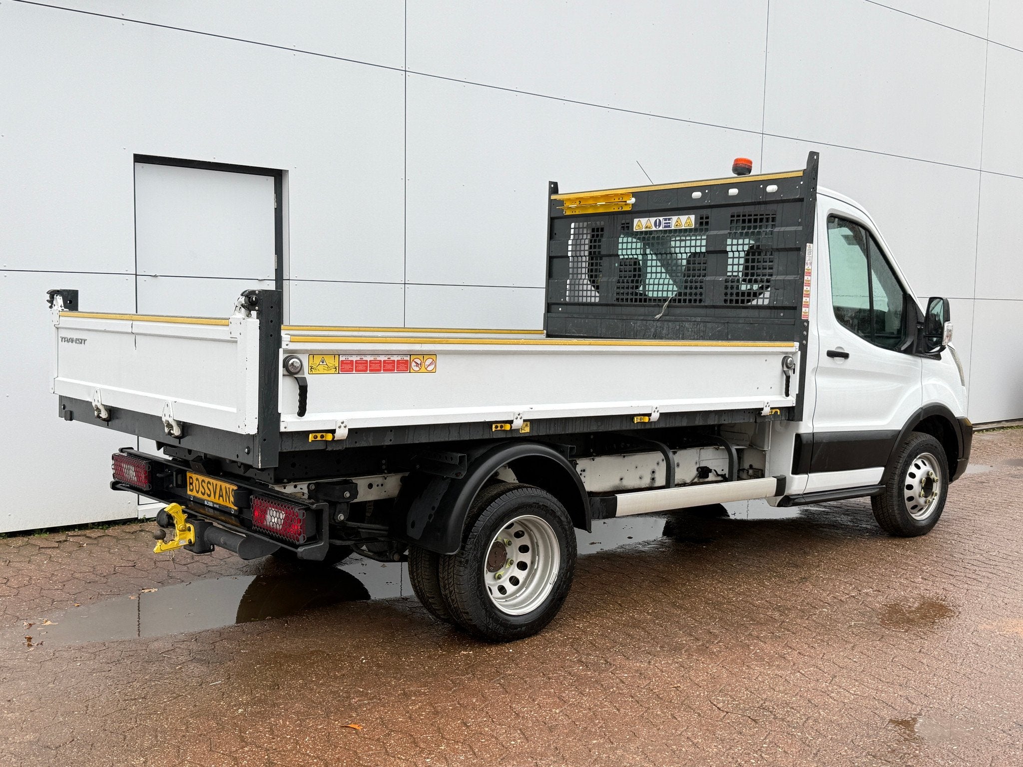 Ford Transit 2.0 TDCI 165PK Kipper 3.5t Trekhaak Airco Camer, Auto's, Voorwielaandrijving, 4 cilinders, Wit, Bedrijf