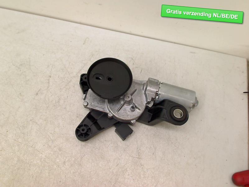 RUITENWISSERMOTOR ACHTER 3 serie Touring (F31) (7311415), Gebruikt, Dhr. R. de Gouw, Info@123Parts.nl, De Bloemendaal 21 21
5221 EB  'S HERTOGENBOSCH, NL