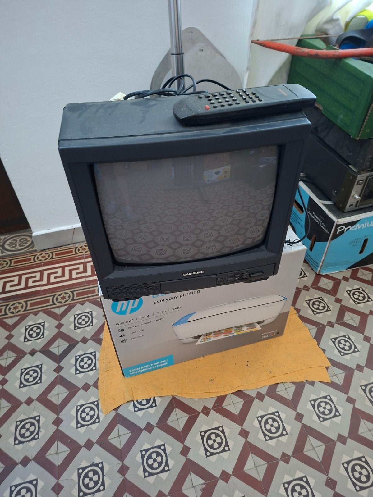 petite tv vintage samsung, Audio, Tv en Foto, Vintage Televisies, Ophalen, Samsung