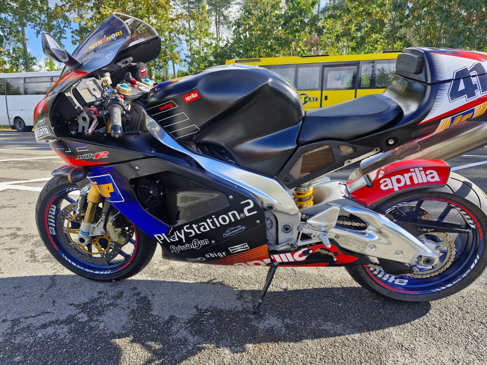 aprilia rsv mille in onderdelen, Motoren, Ophalen