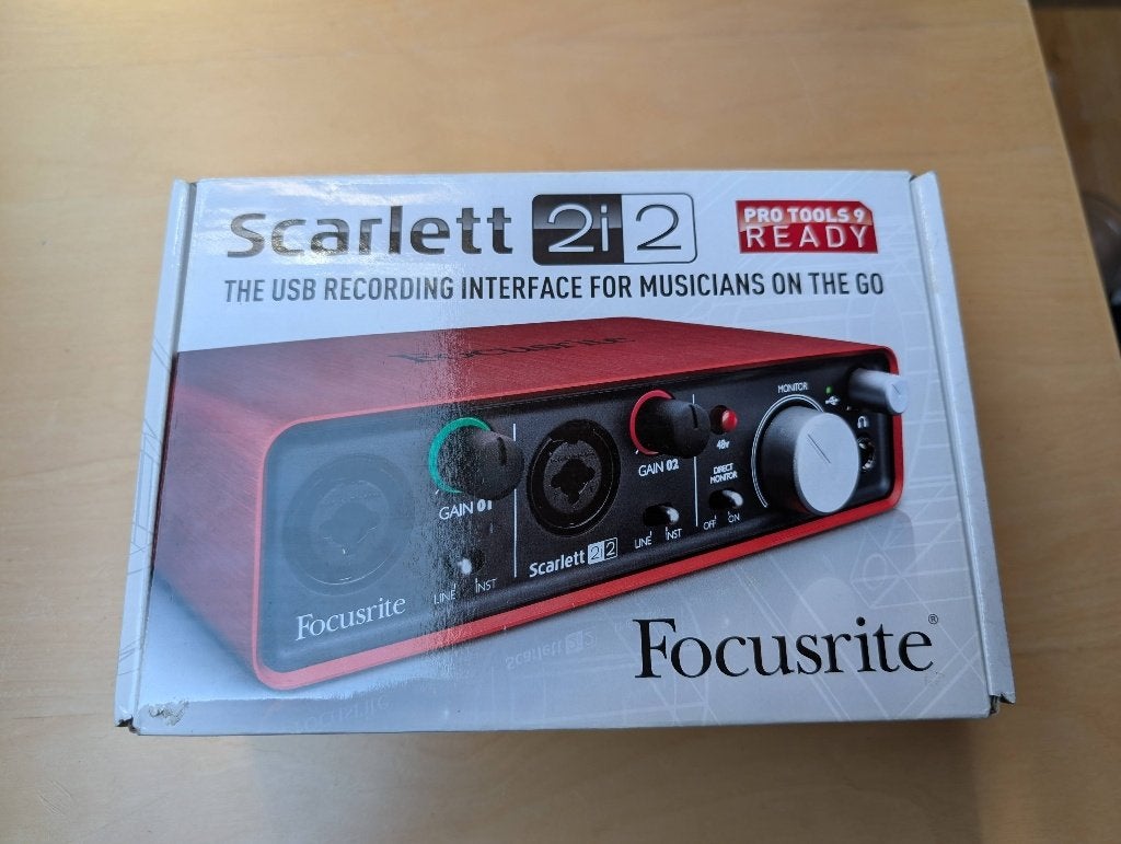 Focusrite 2i2 (1er gène), Enlèvement ou Envoi, Comme neuf, Externe, Focusrite