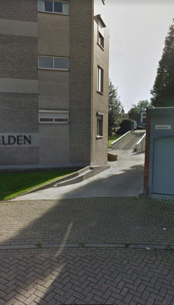 Autostaanplaats te huur Merksem, Immo