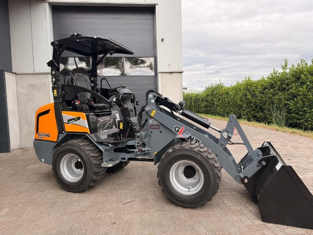 Giant G2500 Xtra HD kniklader - actie, Articles professionnels, Enlèvement, Chargeuse sur pneus ou Chouleur