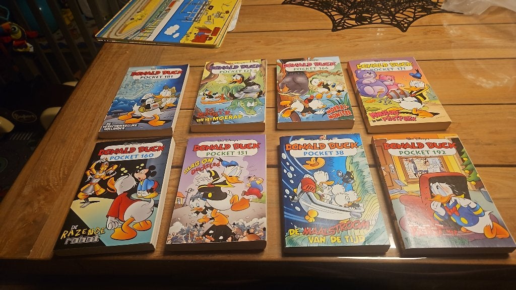 Lot 8x Donald Duck Pocket Walt Disney vintage, Livres, Plusieurs comics, Enlèvement ou Envoi, Utilisé