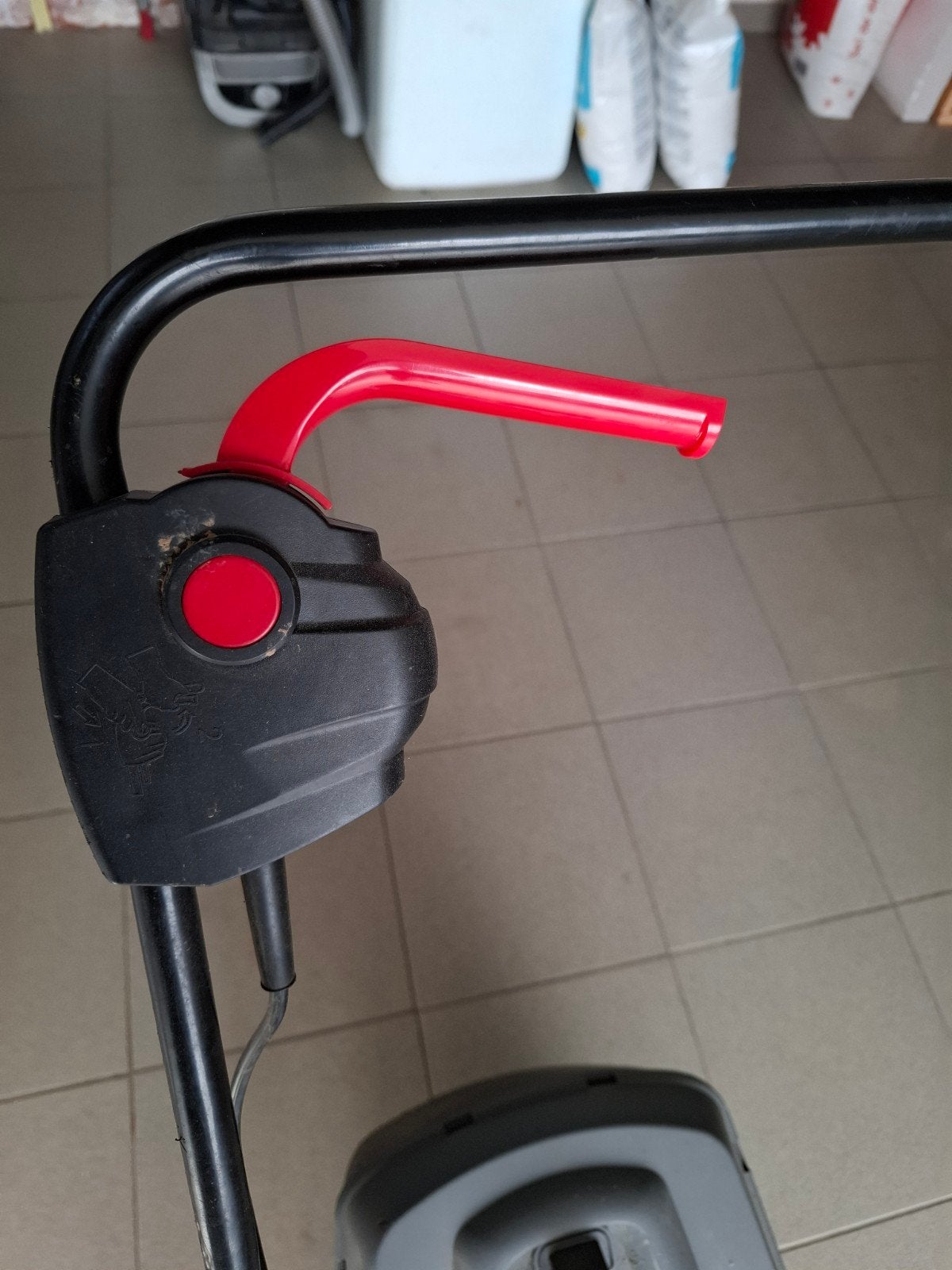 electrische grasmaaier, Tuin en Terras, Grasmaaiers, Ophalen, Gebruikt, 30 t/m 39 cm
