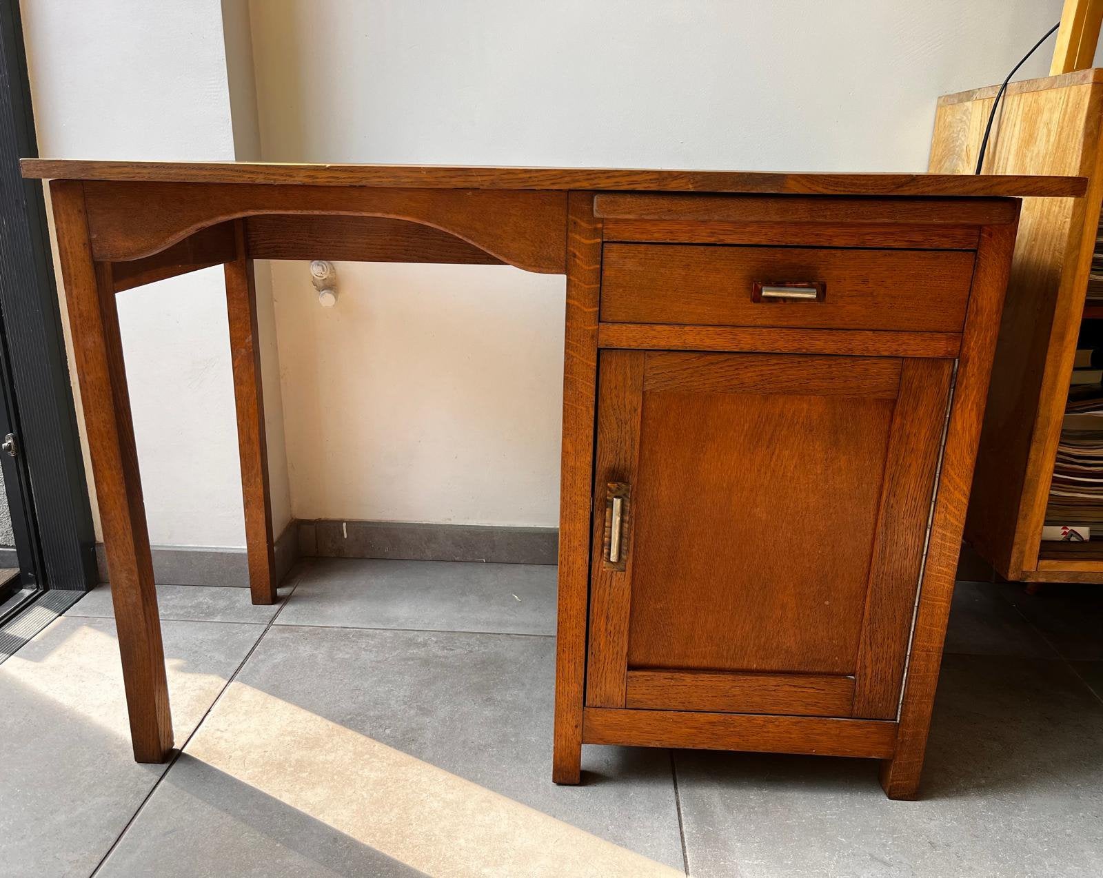 Charmante table à écrire ancienne avec caractère, Maison & Meubles, Enlèvement ou Envoi, 48 cm, Secrétaire, Utilisé