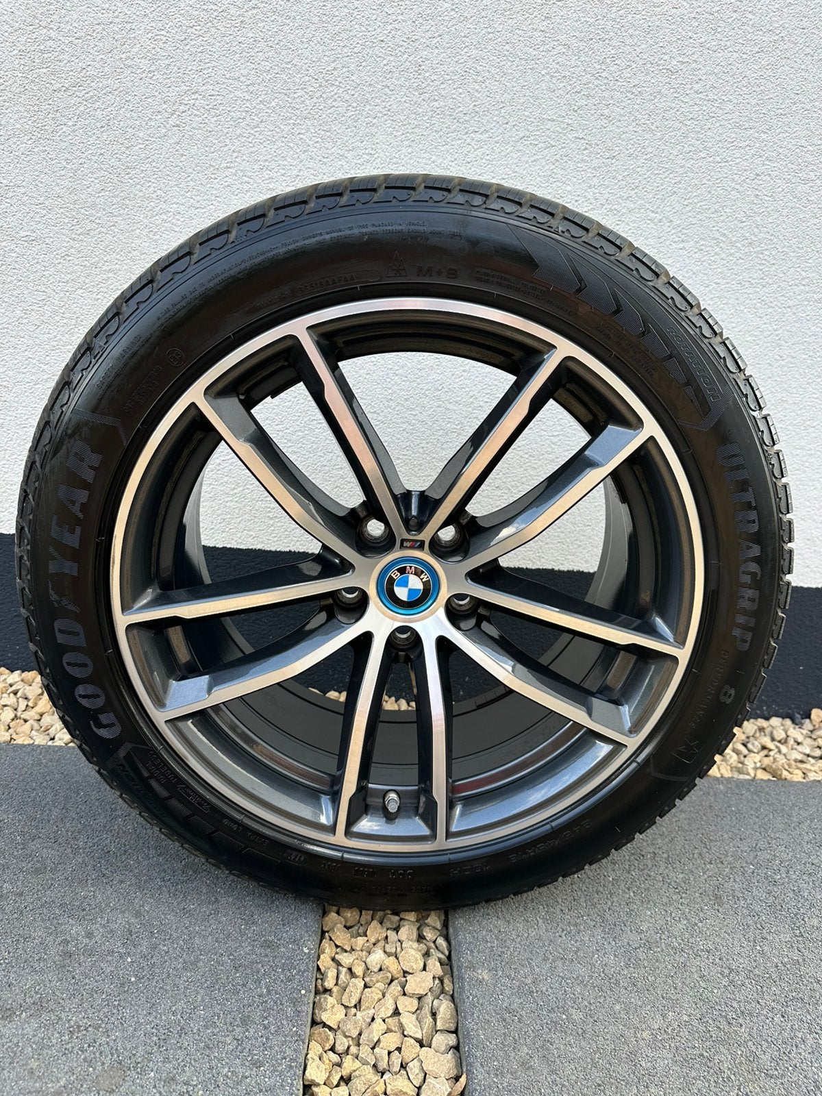 Set originele BMW M winterwielen 18’ G30 & G31, Auto-onderdelen, Ophalen, 18 inch, Banden en Velgen, Winterbanden