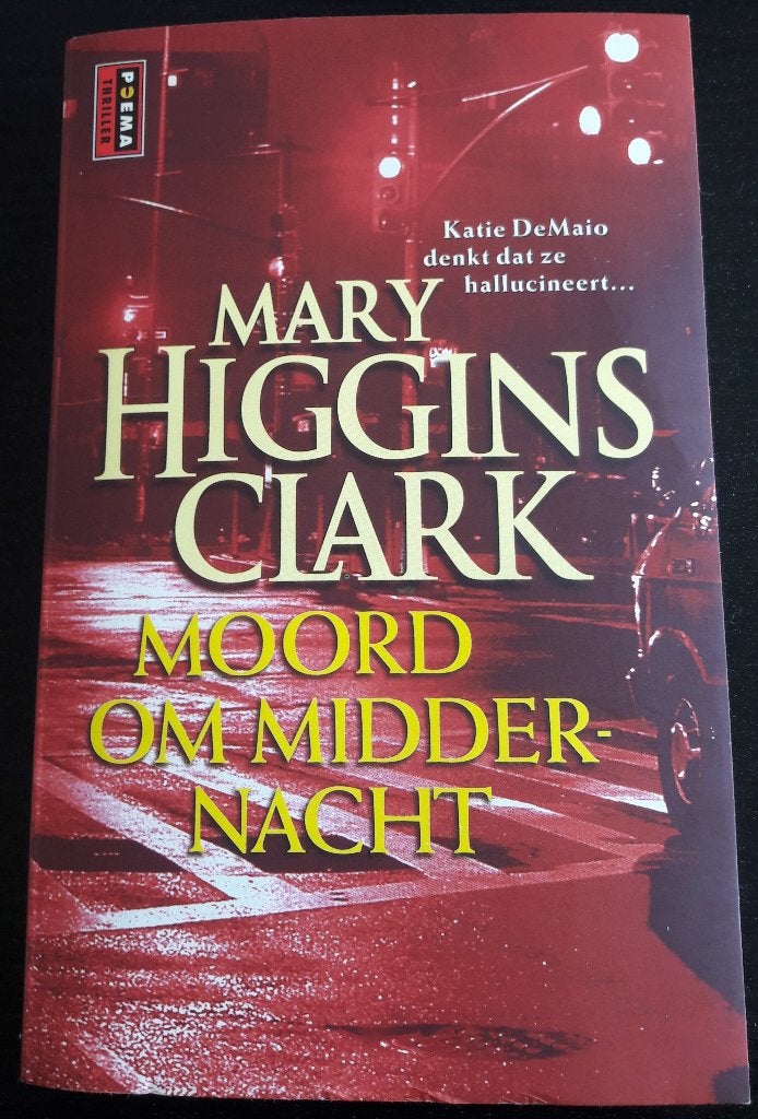 Thriller van Mary Higgins Clark: Moord om middernacht, Boeken, Ophalen of Verzenden, Gelezen, Mary Higgins Clark